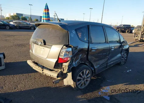2013 Honda Fit Sport из США, поврежденный, VIN JHMGE8H52DC024933